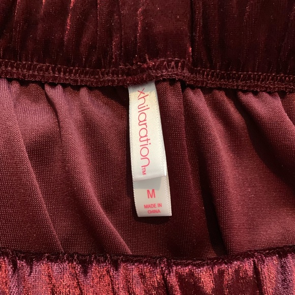 Off the Shoulder Velvet Top - Picture 3 of 3